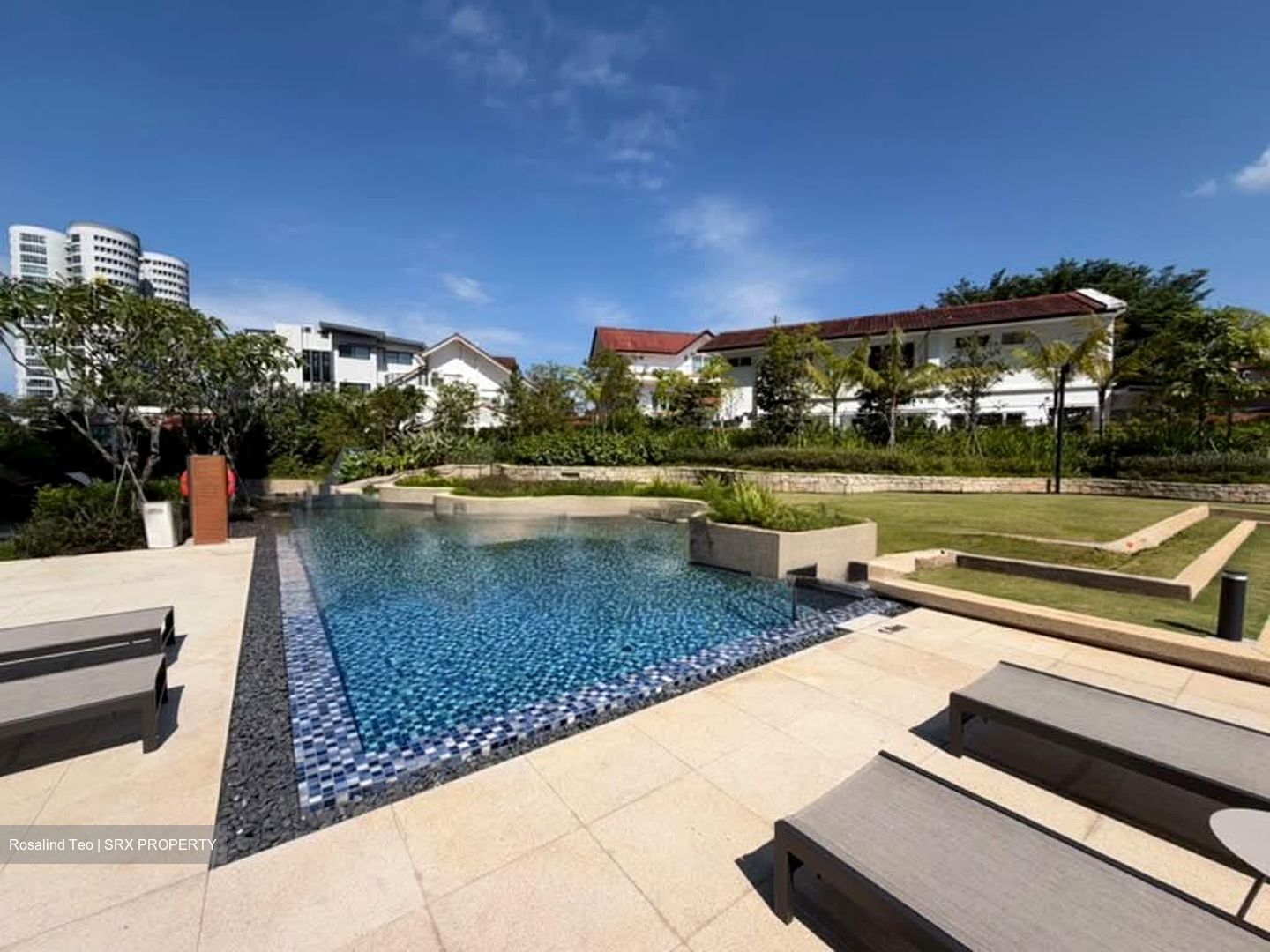 Amo Residence (D20), Apartment #557904981